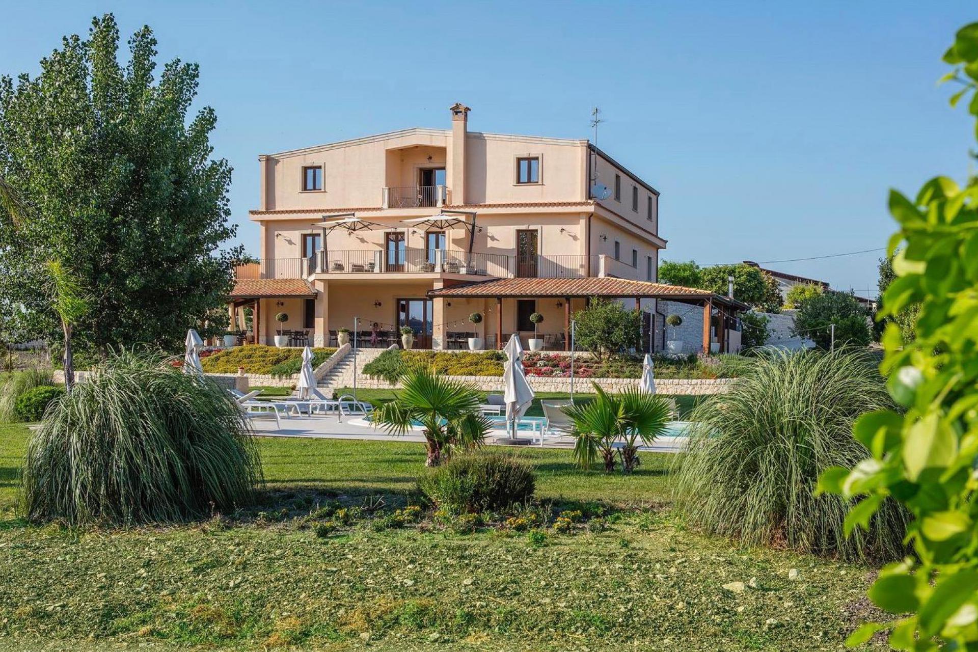 Kinderfreundlicher Agriturismo Sizilien mit schönem Pool