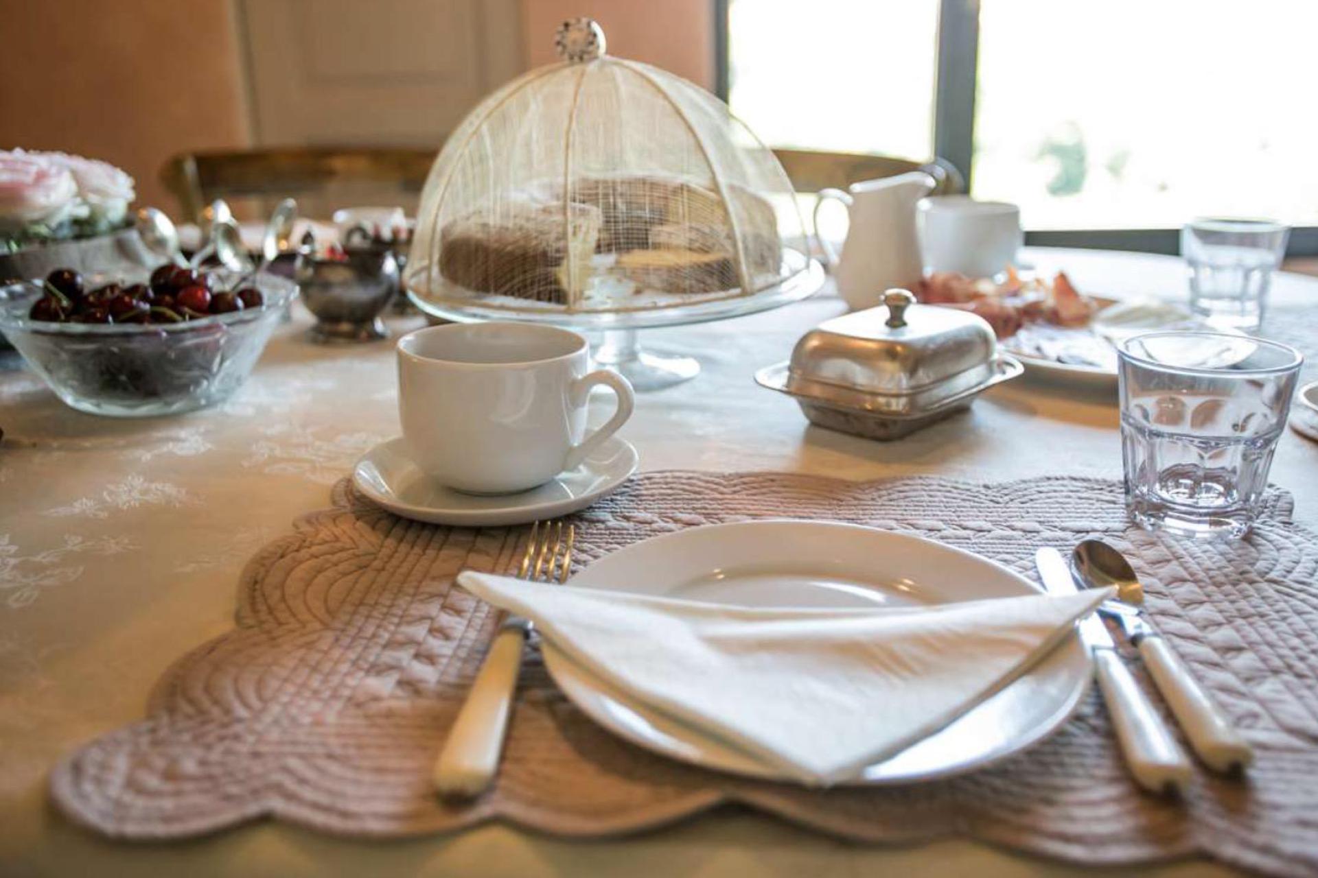 Eleganter B&B mit schönem Ausblick auf Siena